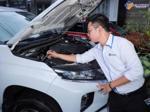 Chổi cọ rửa chi tiết ngoại thất xe ô tô 704609 Maxshine 12 ban-chai-chi-tiet-long-cung-lon-maxshine-6