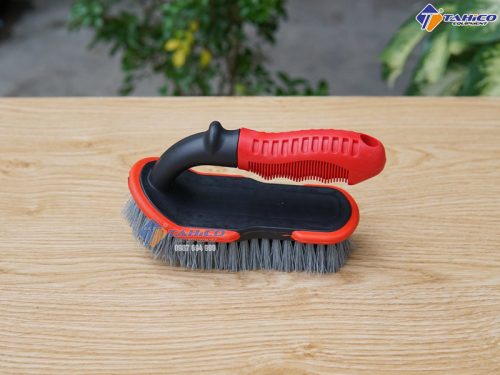 Bàn chải vệ sinh thảm xe ô tô 7011014 Maxshine