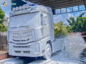 Dung dịch rửa xe không chạm VINFOAM 13 Dung dịch rửa xe không chạm VINFOAM