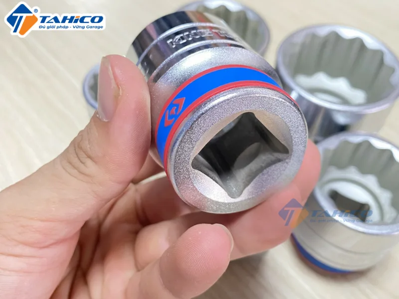 Khẩu tuýp 3/4" Kingtony 633038M - 38mm, 12 cạnh, Trắng, Dài 60mm 17 Hình ảnh sản phẩm Khẩu tuýp 3/4" Kingtony 633038M - 38mm, 12 cạnh, Trắng, Dài 60mm