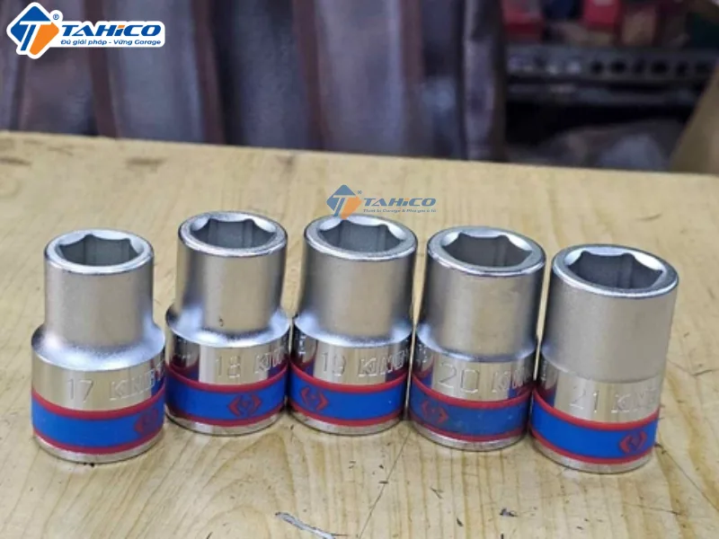 Khẩu tuýp 3/4 inch Kingtony 6 cạnh, Trắng, Dài 51mm | 17mm - 24mm 124 Hình ảnh sản phẩm Khẩu tuýp 3/4 inch Kingtony 6 cạnh, Trắng, Dài 51mm | 17mm - 24mm