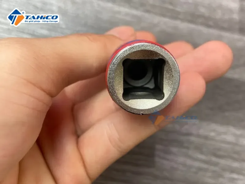 Khẩu tuýp 3/4 inch Kingtony 6 cạnh, Trắng, Dài 51mm | 17mm - 24mm 14 Hình ảnh sản phẩm Khẩu tuýp 3/4 inch Kingtony 6 cạnh, Trắng, Dài 51mm | 17mm - 24mm
