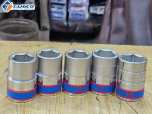 Khẩu tuýp 3/4 inch Kingtony 6 cạnh, Trắng, Dài 52mm | 25mm - 29mm 18 Hình ảnh sản phẩm Khẩu tuýp 3/4 inch Kingtony 6 cạnh, Trắng, Dài 52mm