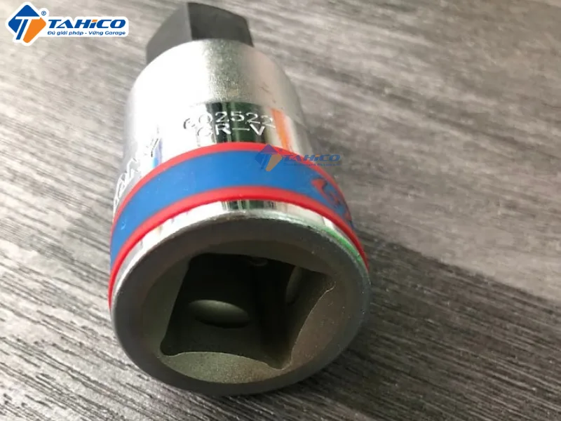 Khẩu tuýp 3/4 inch Kingtony Trắng, Dài 80mm | Kèm lục rời H14 -H22 5 Hình ảnh sản phẩm Khẩu tuýp 3/4" Kingtony Trắng, Dài 80mm | Kèm lục rời H14 -H22