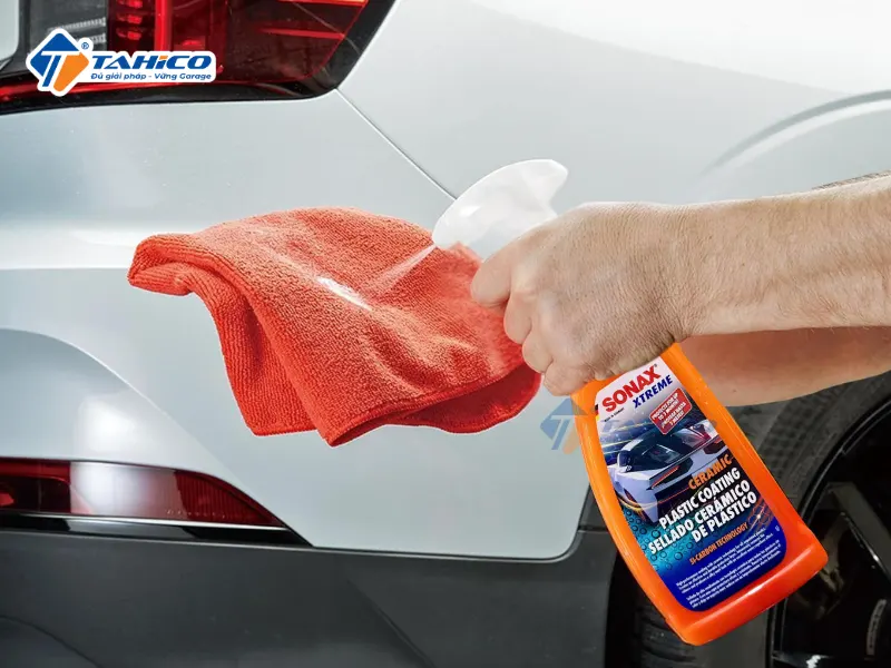 Dung dịch ceramic bảo dưỡng nhựa nhám Sonax Xtreme Ceramic Plastic Coating 226400 750ml 19 Dung dịch ceramic bảo dưỡng nhựa nhám Sonax Xtreme Ceramic Plastic Coating 226400 750ml